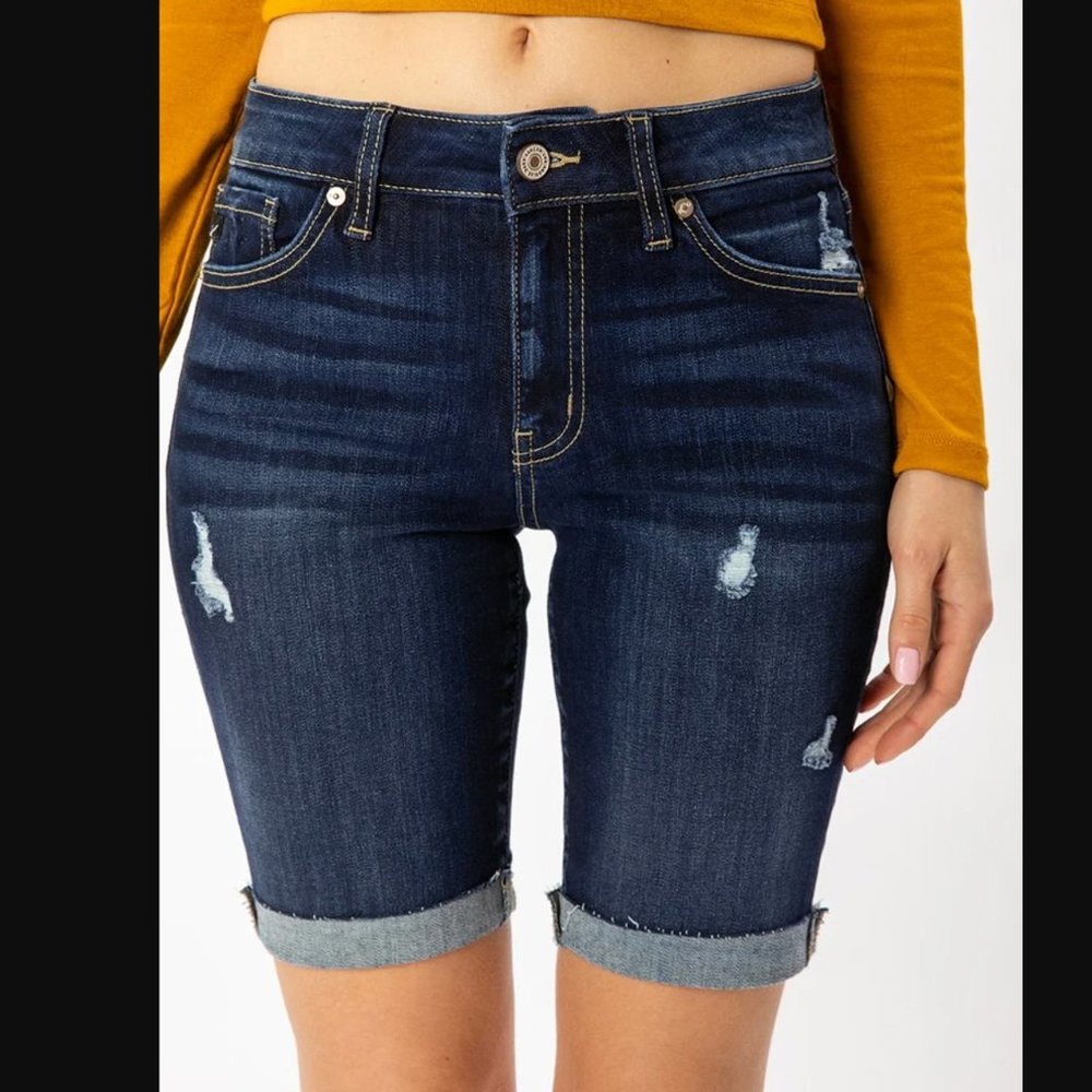 KanCan Mid Rise Bermuda Shorts